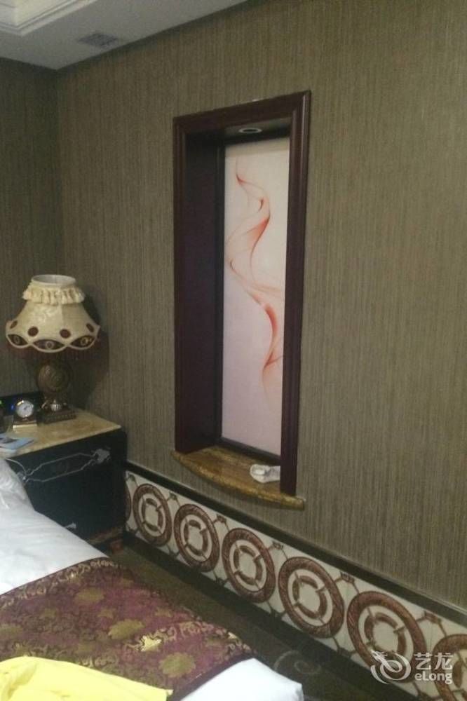 Xichang Cloizon Hotel Exterior foto